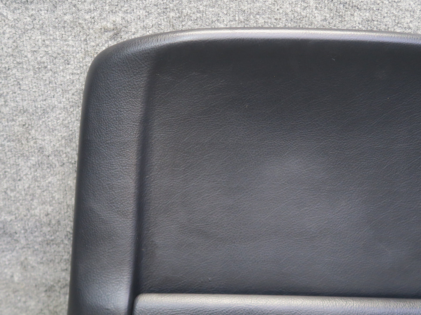 04-06 Lexus UCF30L LS430 Front Left Seat Back Trim Panel Black OEM