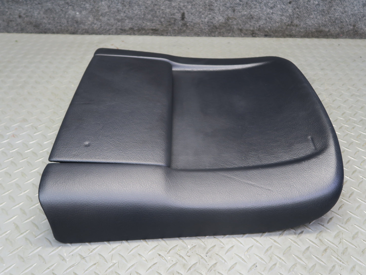 04-06 Lexus UCF30L LS430 Front Left Seat Back Trim Panel Black OEM