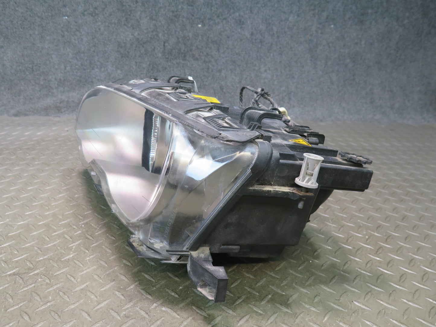 01-03 BMW E46 330ci Coupe Convert Front Left BI Xenon HID Headlight Lamp OEM