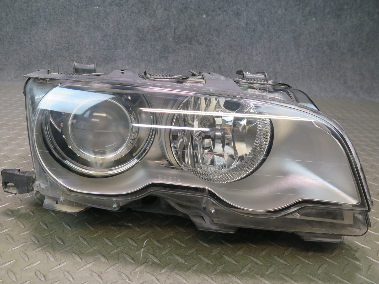 01-03 BMW E46 330ci Coupe Convert Front Right BI Xenon HID Headlight Lamp OEM