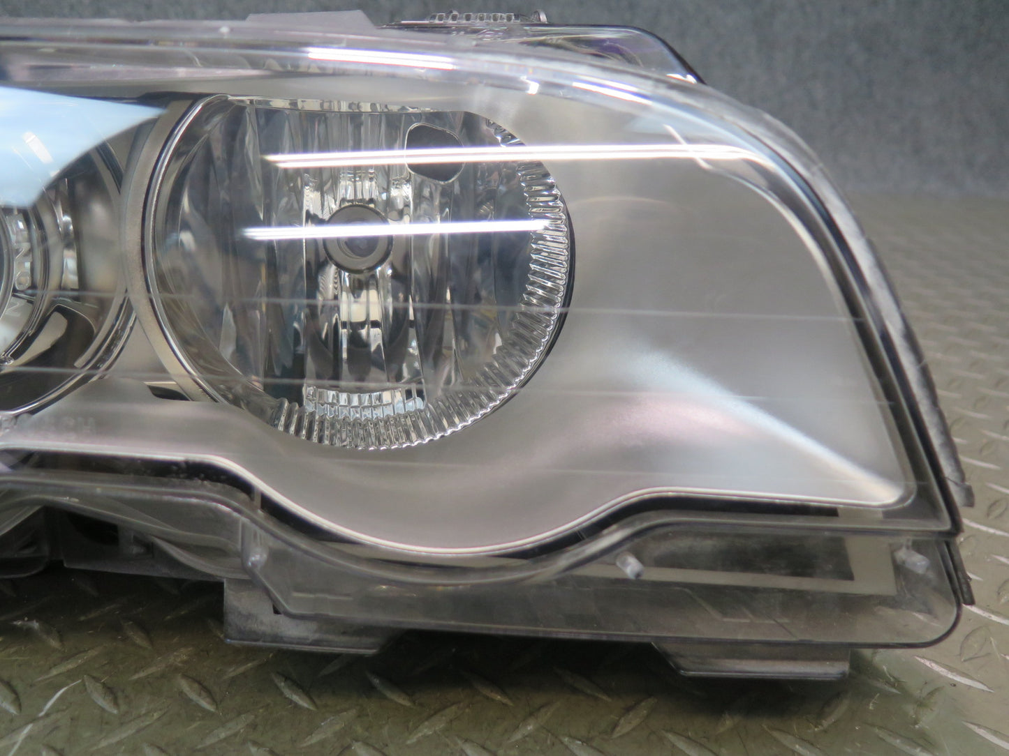 01-03 BMW E46 330ci Coupe Convert Front Right BI Xenon HID Headlight Lamp OEM