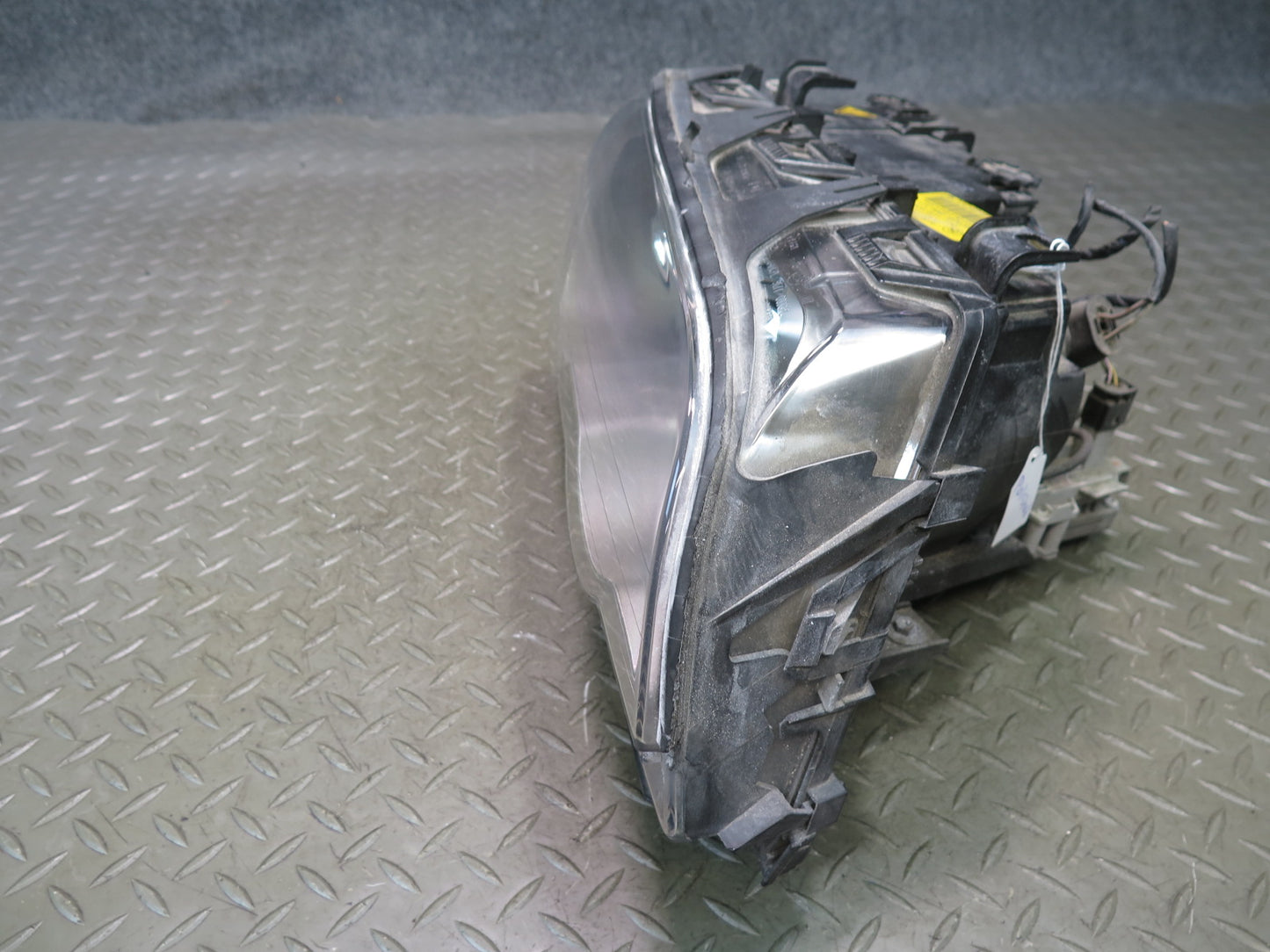 01-03 BMW E46 330ci Coupe Convert Front Right BI Xenon HID Headlight Lamp OEM