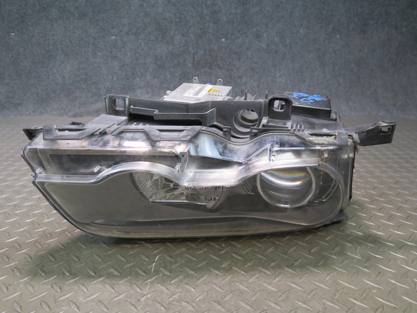 01-03 BMW E46 330ci Coupe Convert Front Right BI Xenon HID Headlight Lamp OEM