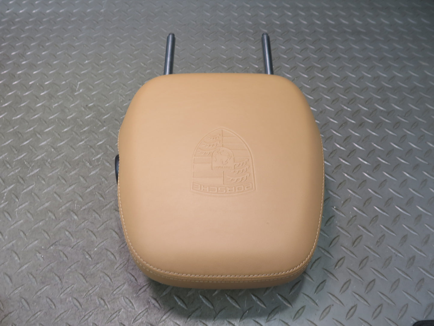 2011-2018 Porsche Cayenne 958 Front Left & Right Seat Headrest Cognac Set of 2