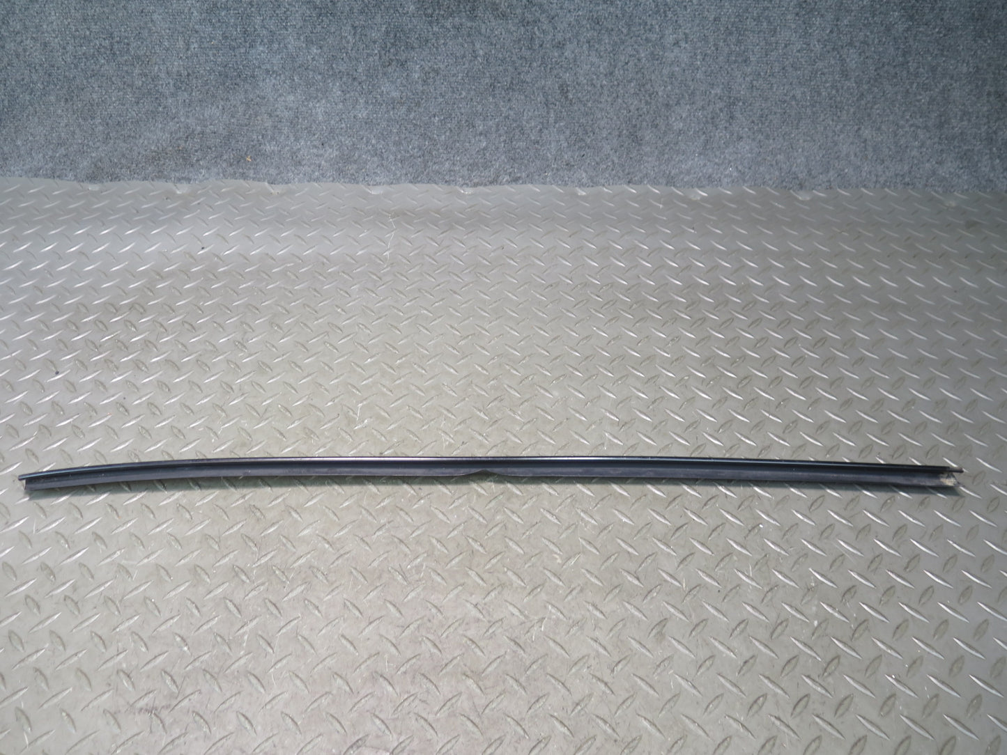 01-06 Lexus UCF30L LS430 Set of 2 Front Windshield A Pillar Trim Molding OEM