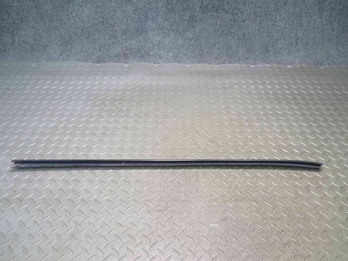 01-06 Lexus UCF30L LS430 Set of 2 Front Windshield A Pillar Trim Molding OEM