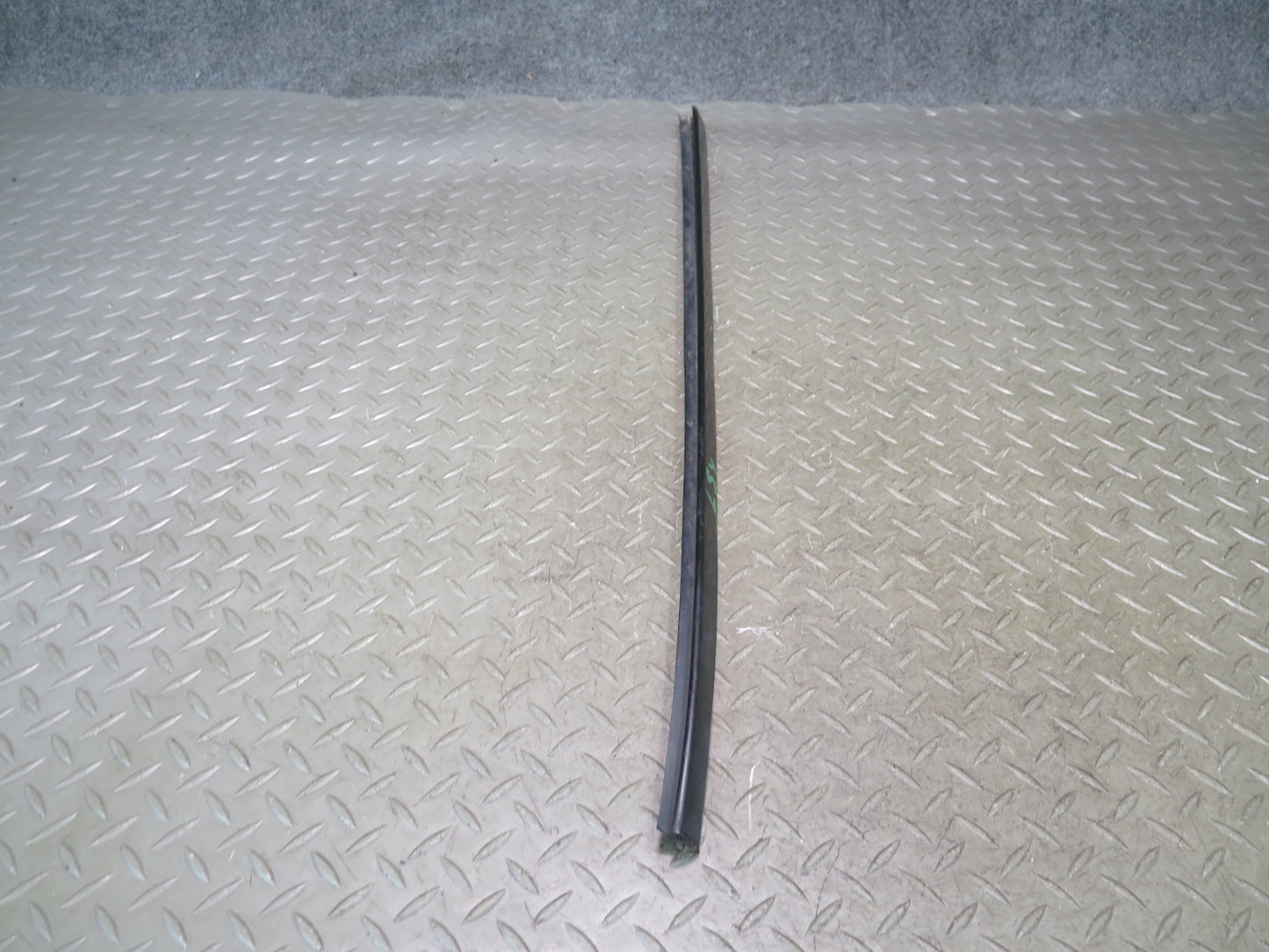 01-06 Lexus UCF30L LS430 Set of 2 Front Windshield A Pillar Trim Molding OEM