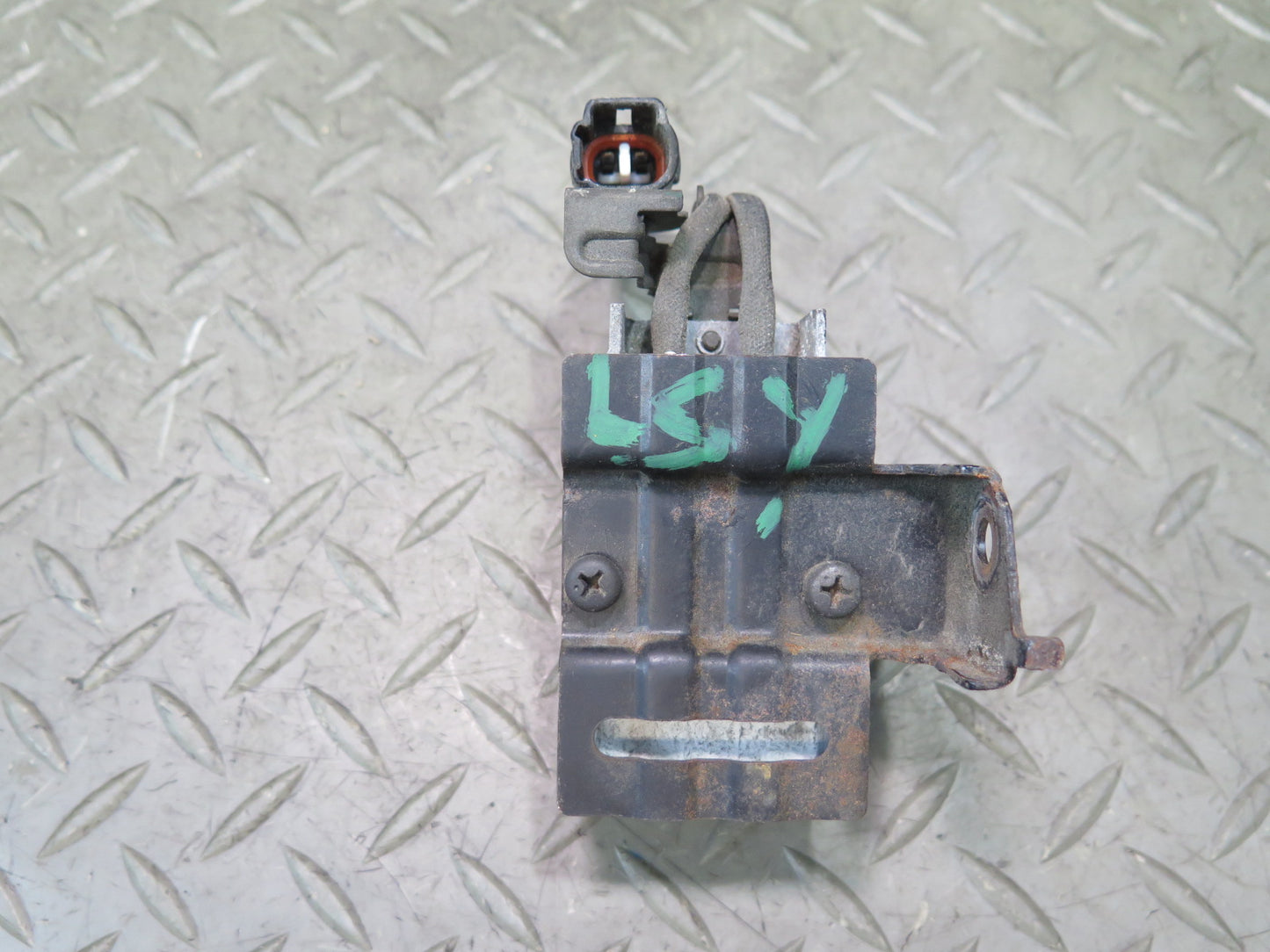 04-06 Lexus UCF30L LS430 Fuel Pump Resistor Module 23080-50140 OEM