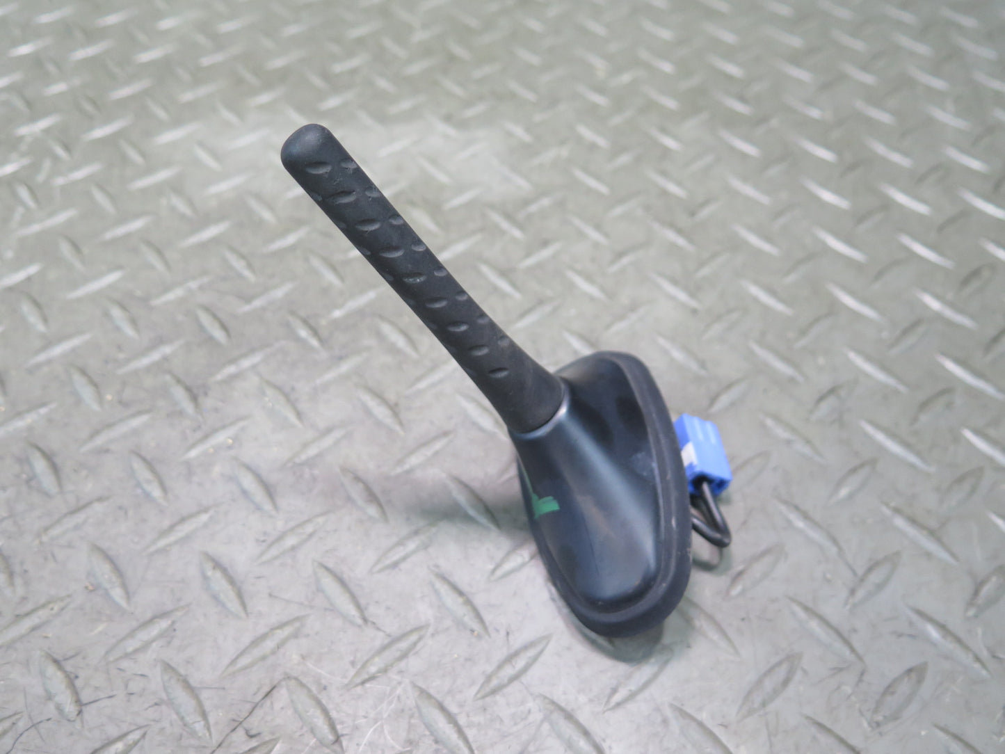 01-06 Lexus UCF30L LS430 Rear Roof Antenna OEM