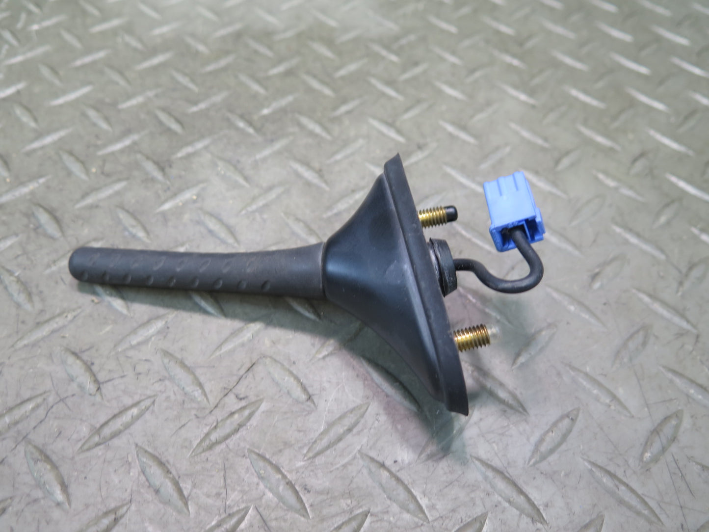 01-06 Lexus UCF30L LS430 Rear Roof Antenna OEM