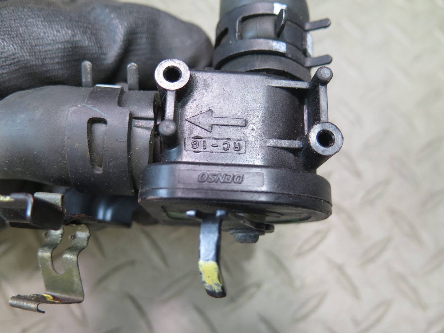 01-06 Lexus UCF30L LS430 Hvac Heater Control Water Valve OEM