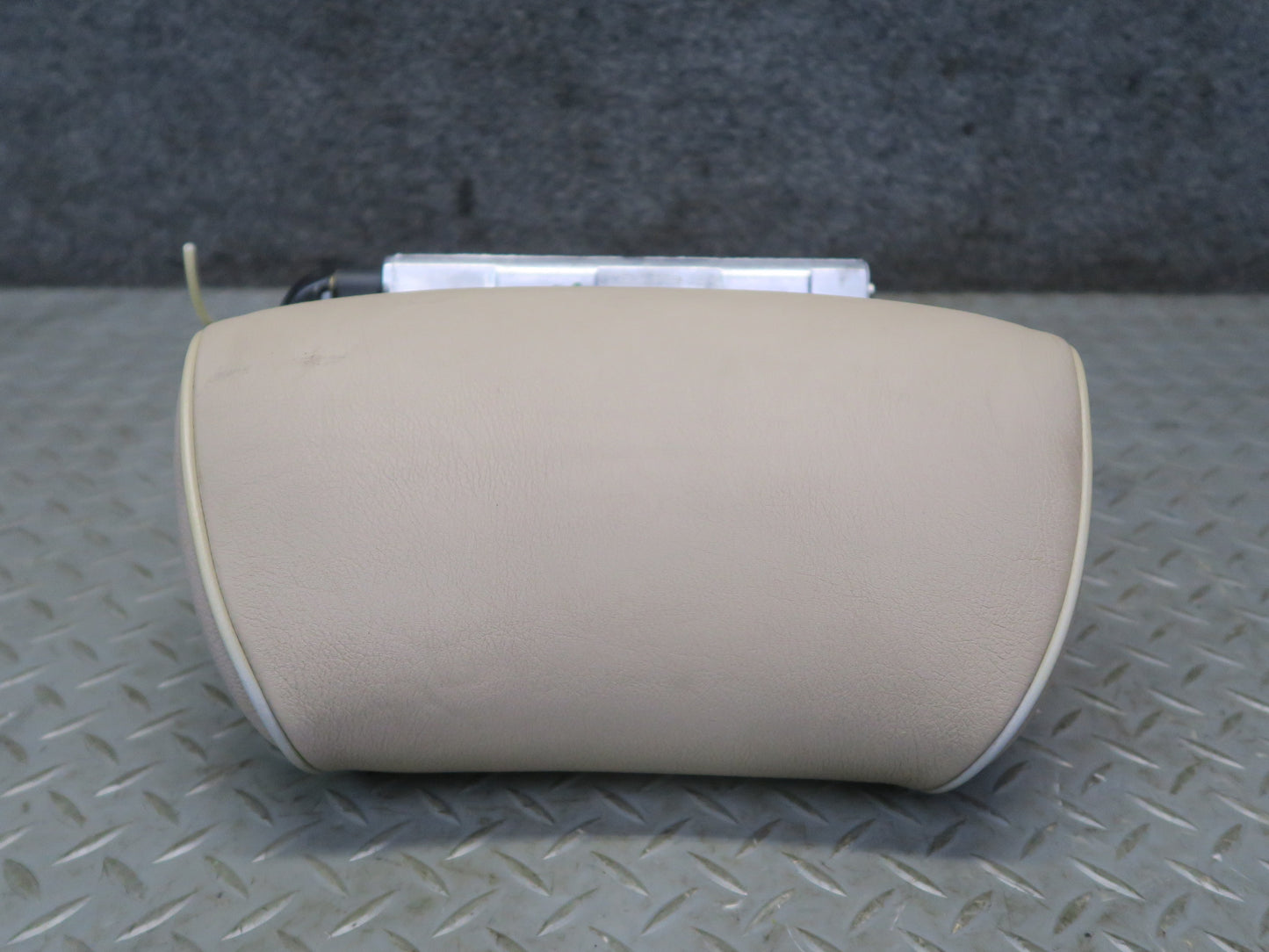 94-99 Mercedes W140 Set of 2 Rear Left & Right Seat Leather Headrest OEM