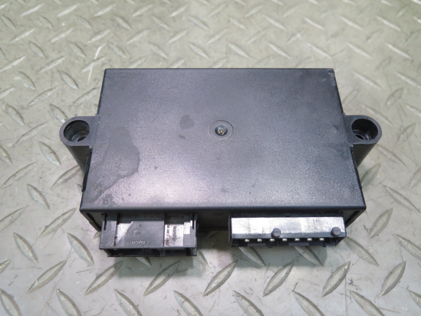 01-06 BMW E46 330ci Front Right or Left Seat Memory Control Module 7067801 OEM