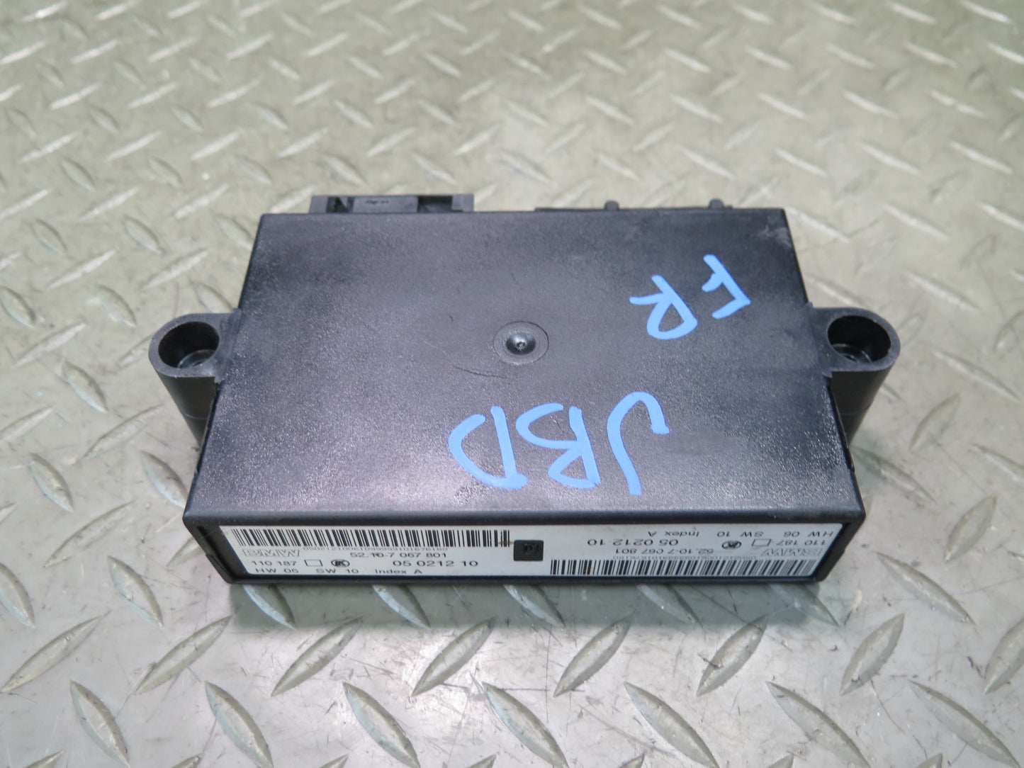 01-06 BMW E46 330ci Front Right or Left Seat Memory Control Module 7067801 OEM