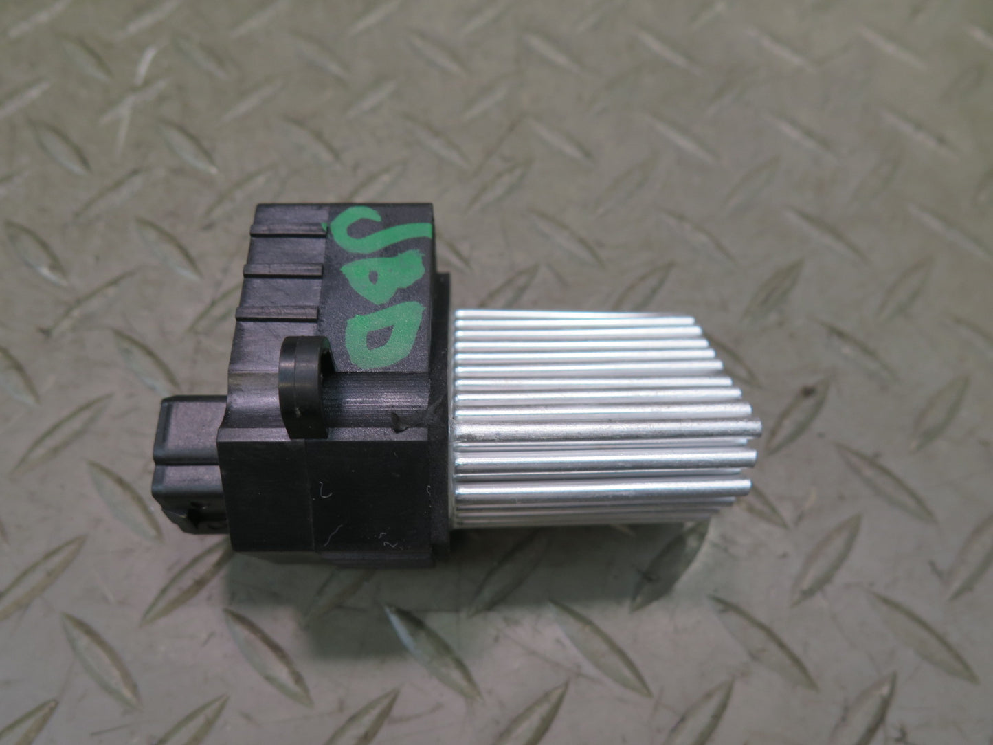 01-06 BMW E46 330CI A/C Heater Blower Motor Fan w Resistor OEM