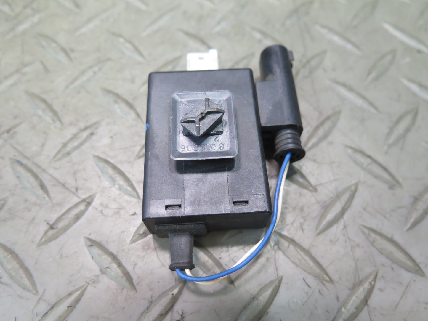 01-06 BMW E46 330ci Seat Occupancy Sensor 8367242 OEM