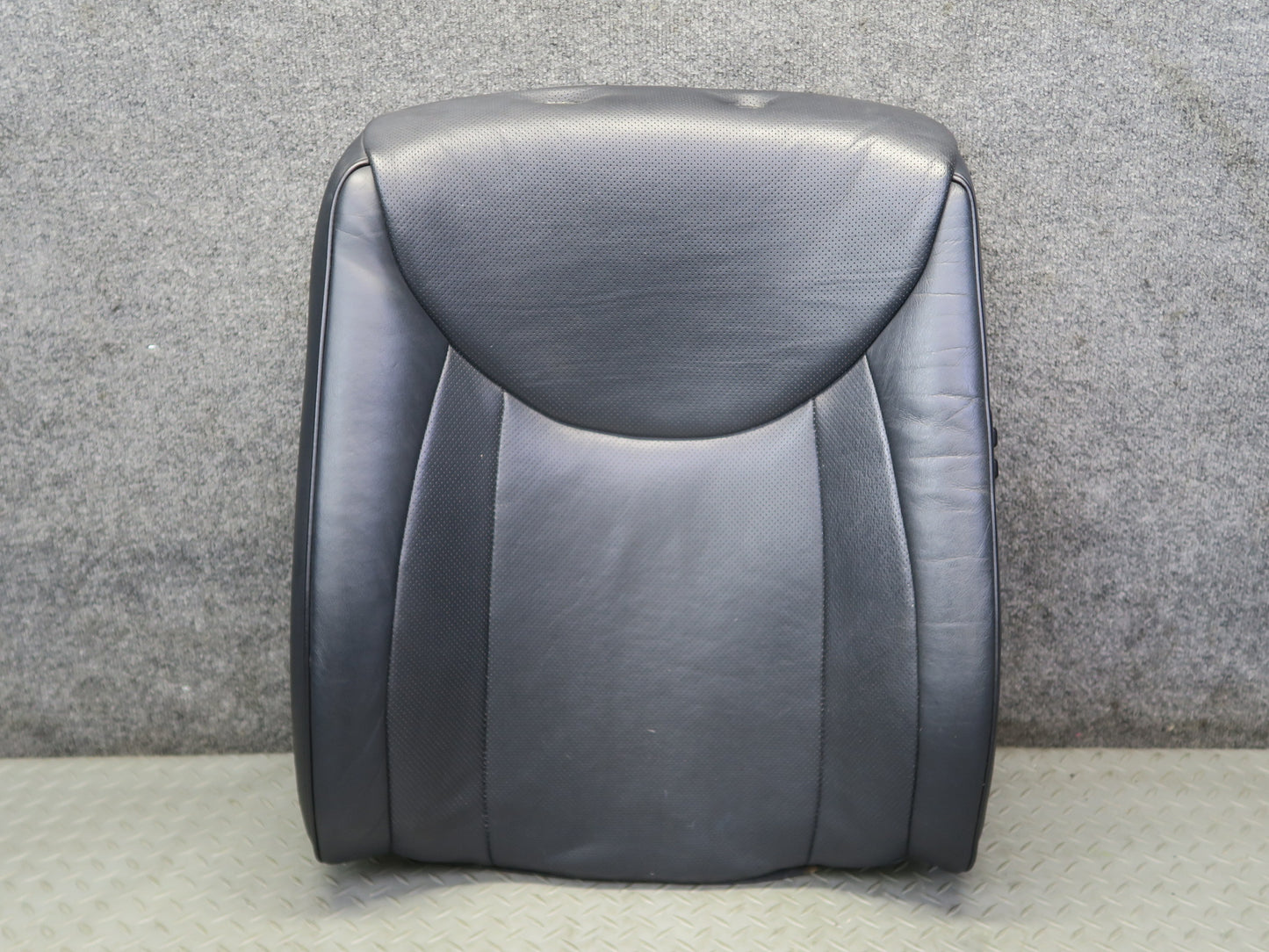 04-06 Lexus UCF30L LS430 Front Right Seat Upper Backrest Leather Cushion OEM