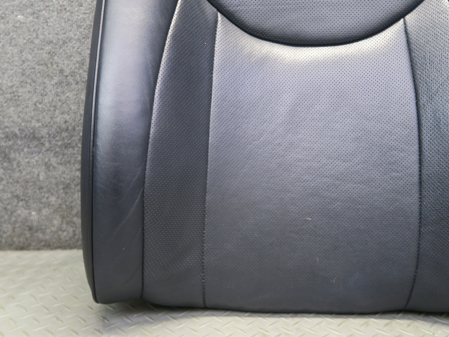 04-06 Lexus UCF30L LS430 Front Right Seat Upper Backrest Leather Cushion OEM