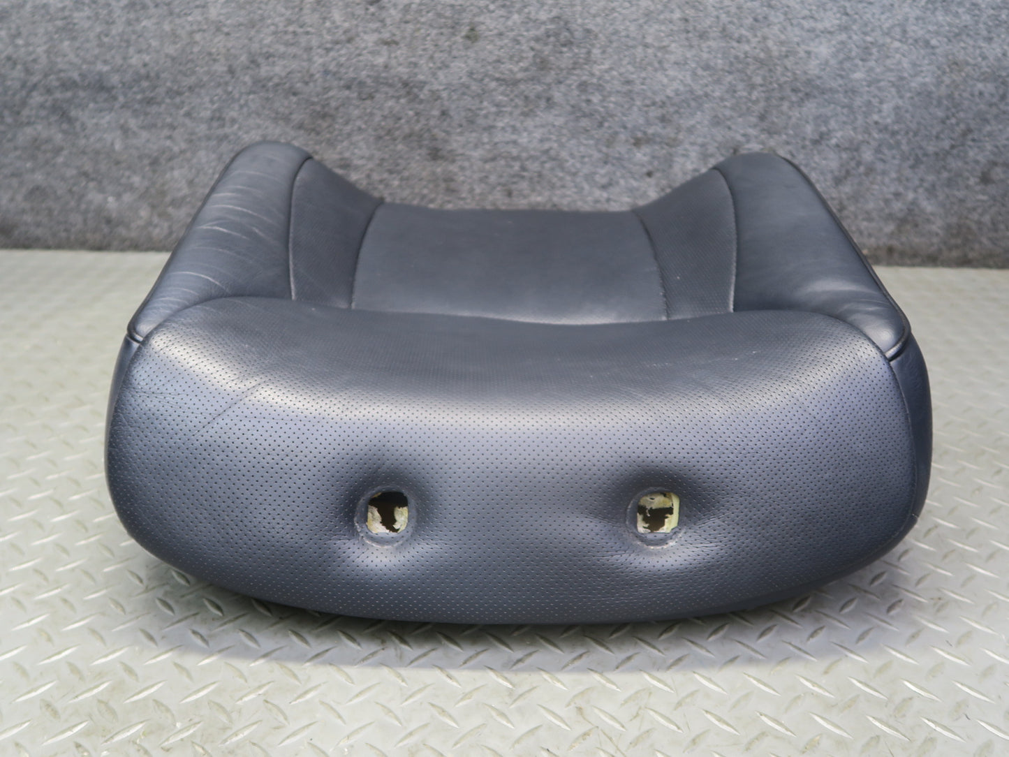04-06 Lexus UCF30L LS430 Front Right Seat Upper Backrest Leather Cushion OEM