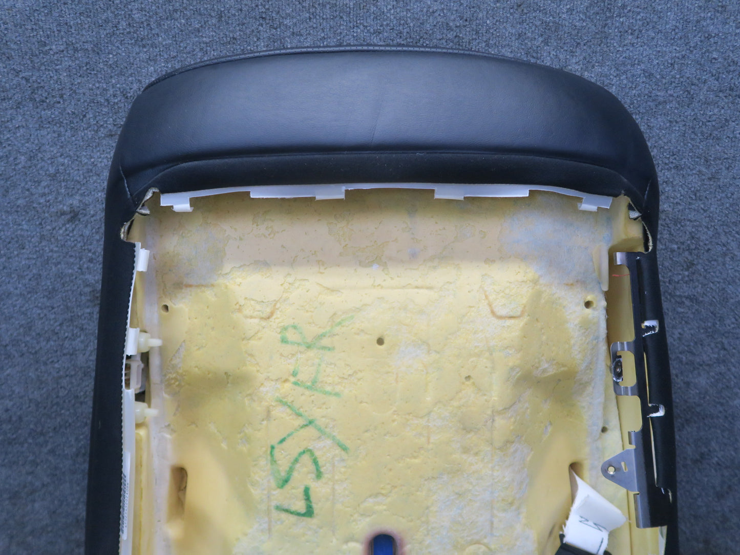 04-06 Lexus UCF30L LS430 Front Right Seat Upper Backrest Leather Cushion OEM