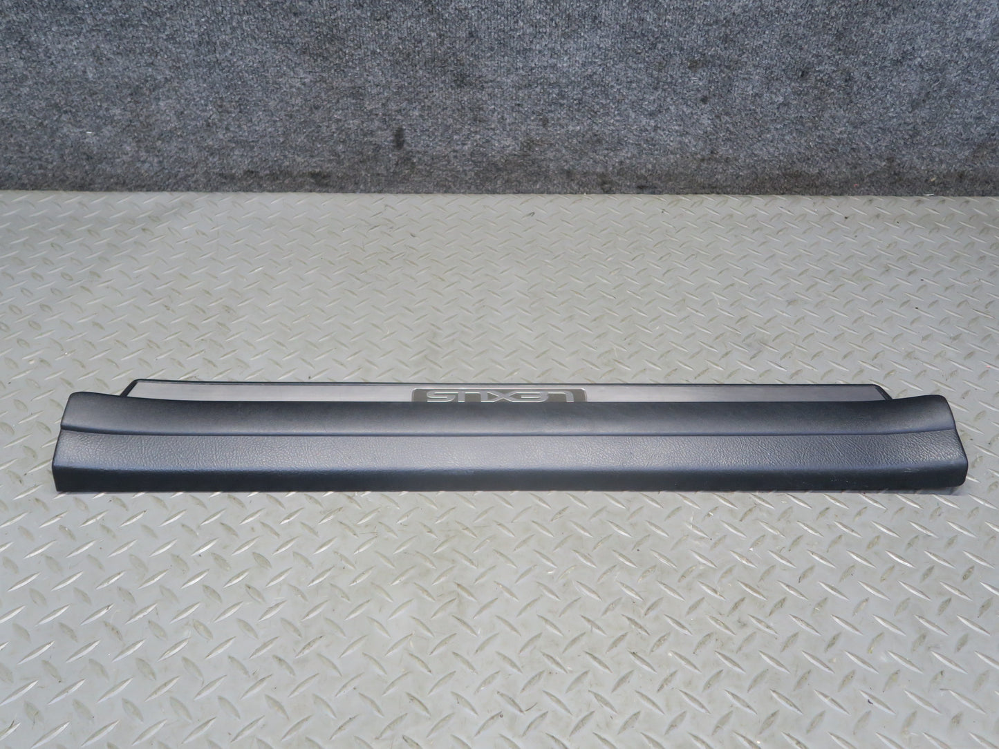 01-06 Lexus UCF30L LS430 Set of 2 Rear Door Scuff Sill Plate Trim Panel OEM