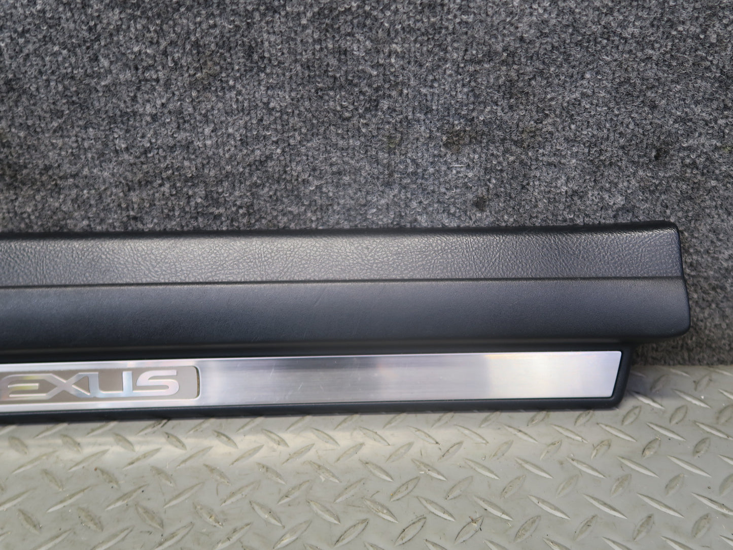 01-06 Lexus UCF30L LS430 Set of 2 Rear Door Scuff Sill Plate Trim Panel OEM