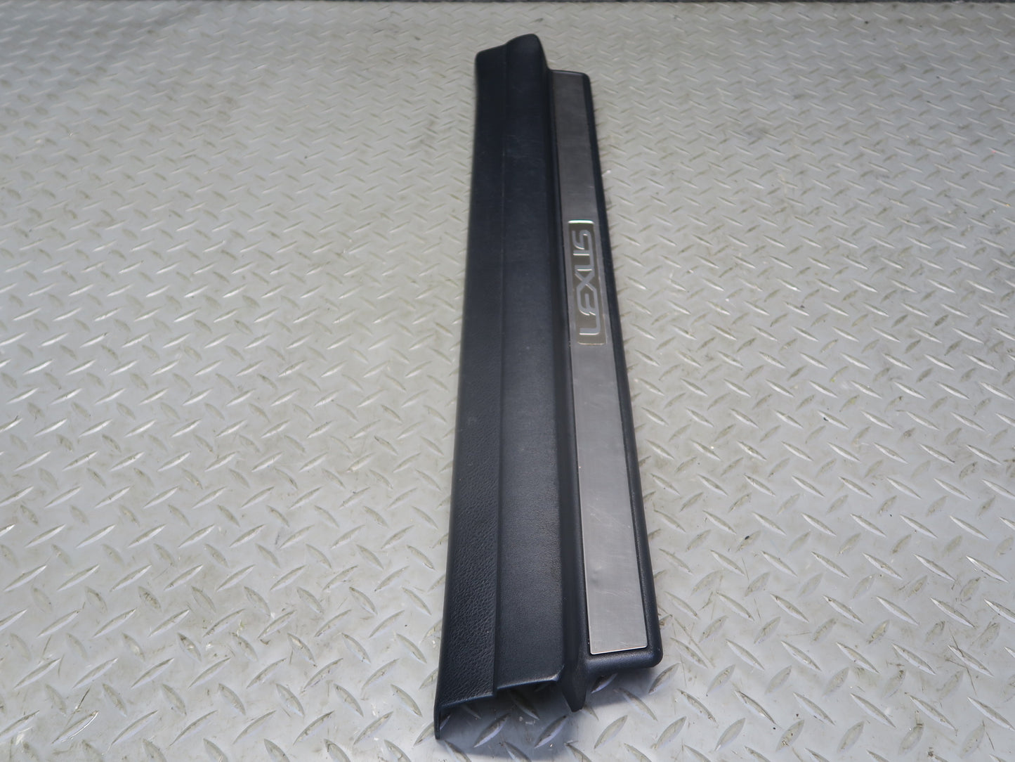 01-06 Lexus UCF30L LS430 Set of 2 Rear Door Scuff Sill Plate Trim Panel OEM