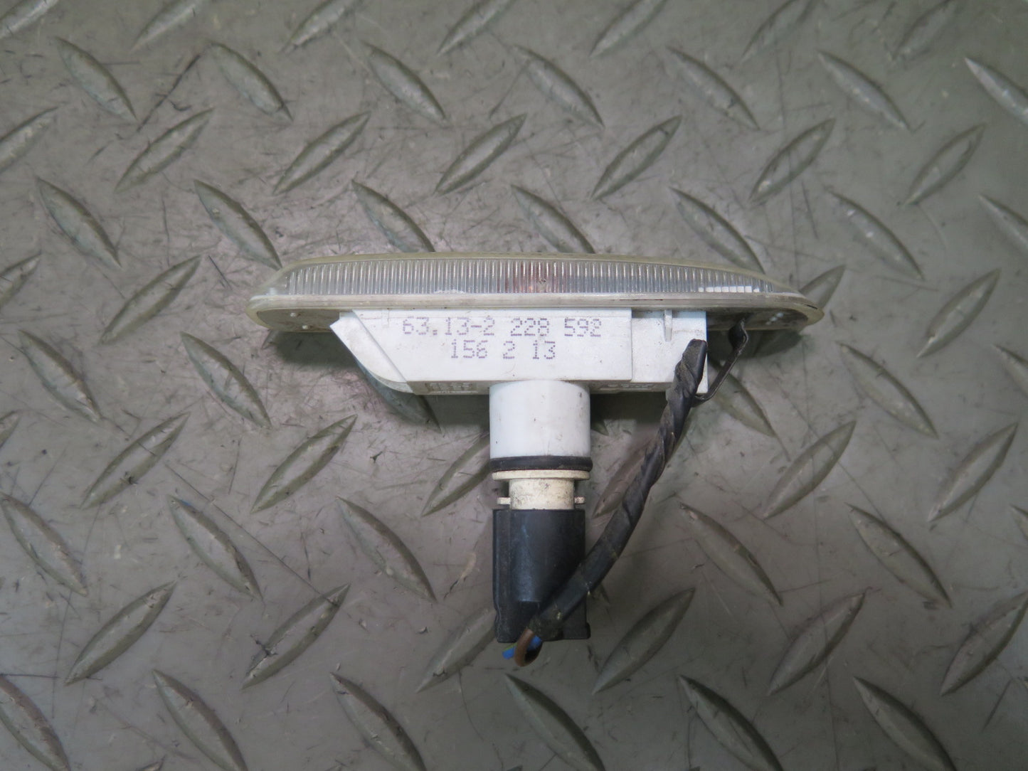 01-03 BMW E46 330CI Set of 2 Front Fender Turn Signal Marker Light Lamp OEM