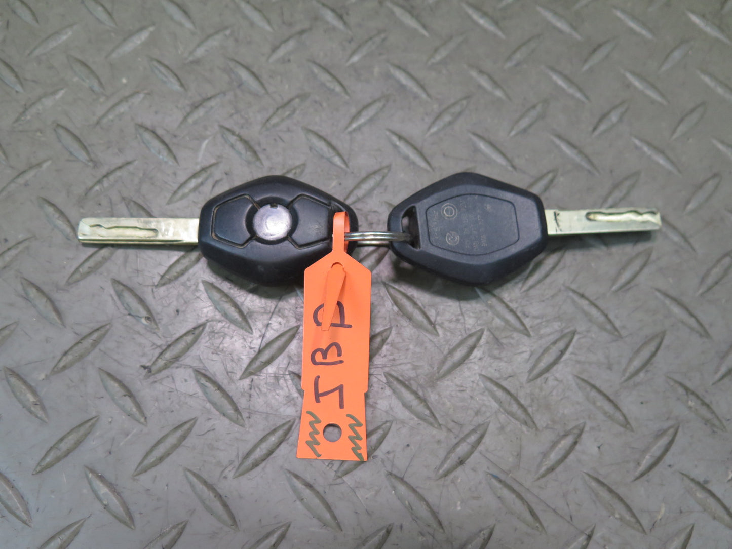 2002 BMW E46 330ci M54 Conv ECU Immo Ignition Door Trunk Glove Lock KEY Set OEM