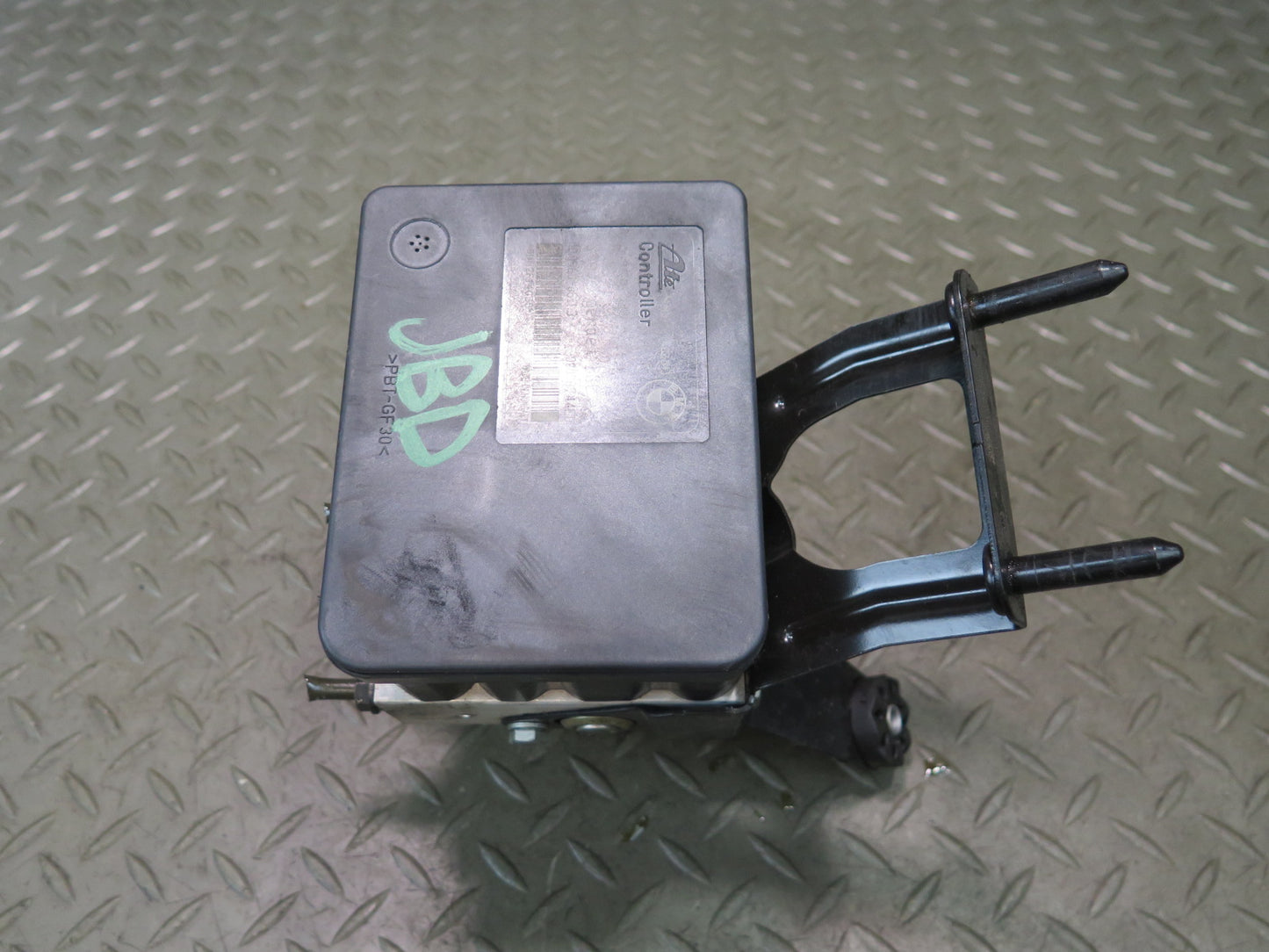 02-05 BMW E46 330ci ABS DSC Anti Lock Brake ABS Pump Module 6759047 OEM