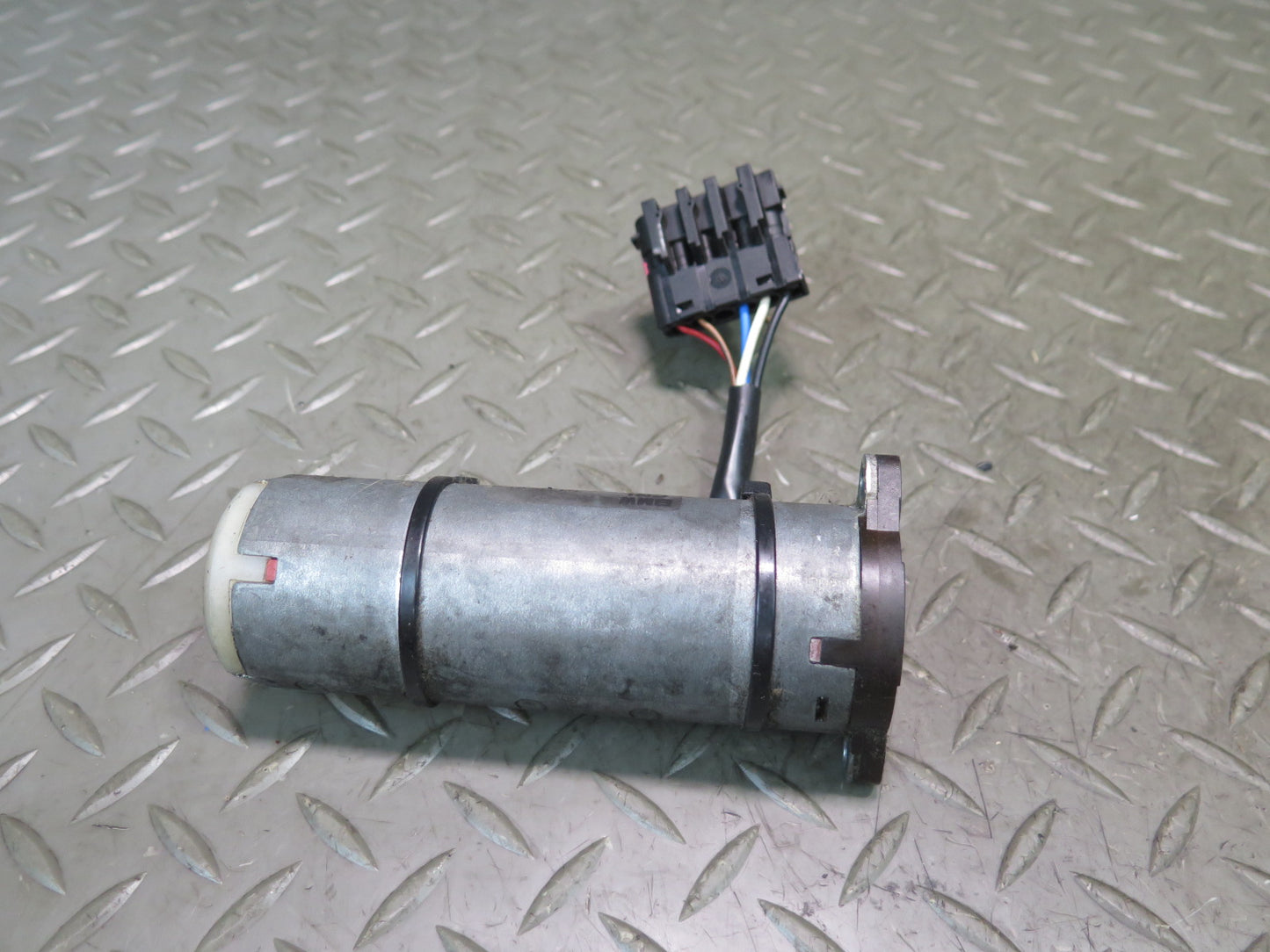 01-06 BMW E46 330ci Convertible Set of 4 Front Right Seat Adjust Motor OEM