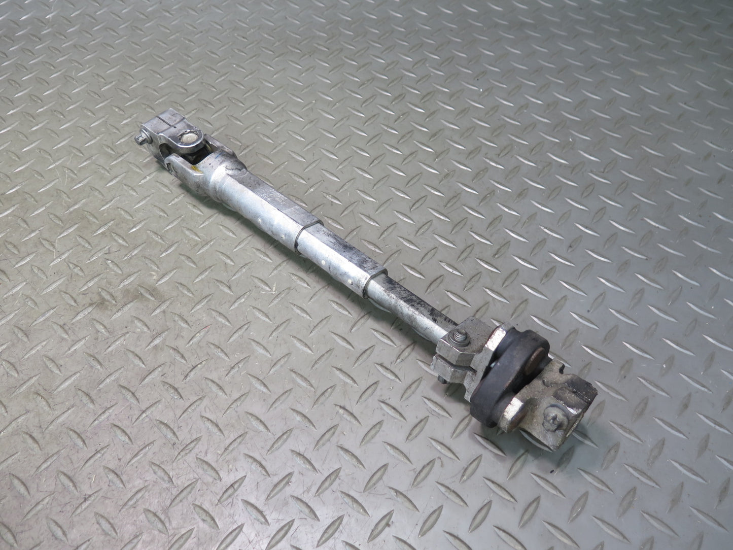 01-03 BMW E46 330ci Steering Column Lower U Joint Linkage Shaft w Coupler  OEM