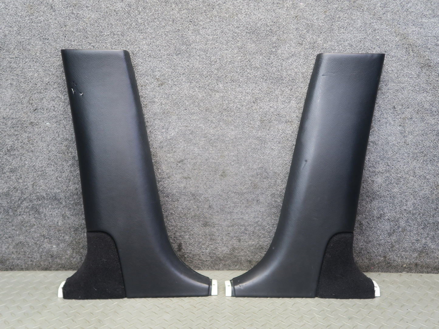 04-06 Lexus UCF30L LS430 Center Left & Right Lower B Pillar Trim Cover Panel OEM