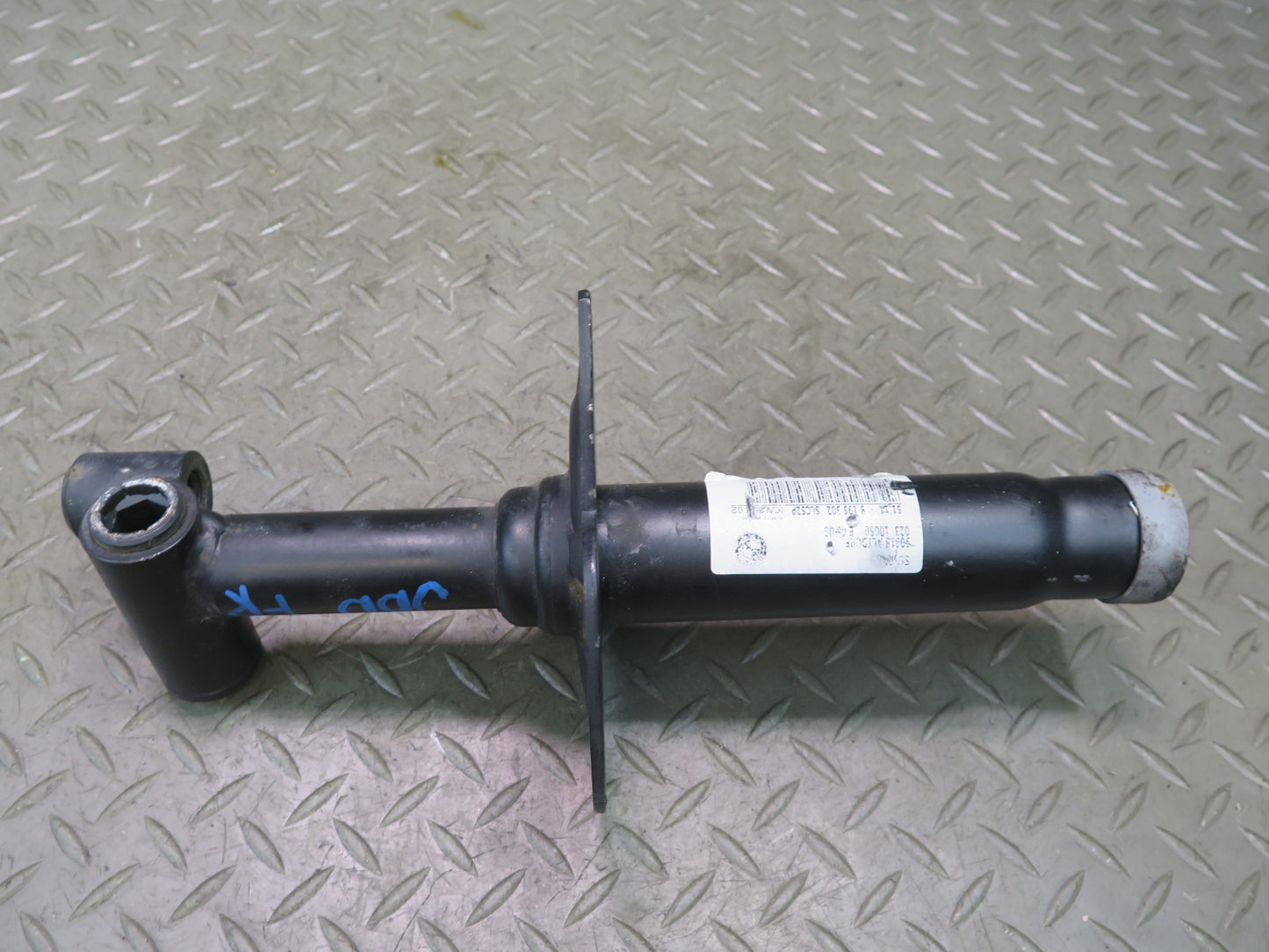 01-06 BMW E46 330ci Set of 2 Front Bumper Left & Right Shock Absorber OEM