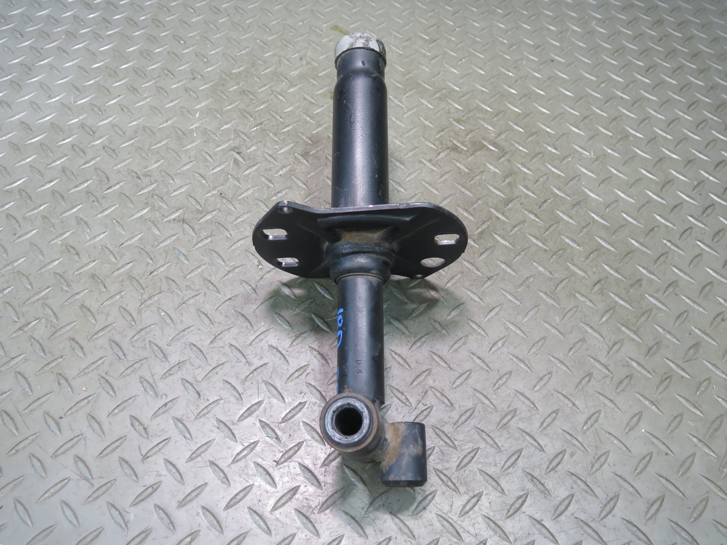 01-06 BMW E46 330ci Set of 2 Front Bumper Left & Right Shock Absorber OEM
