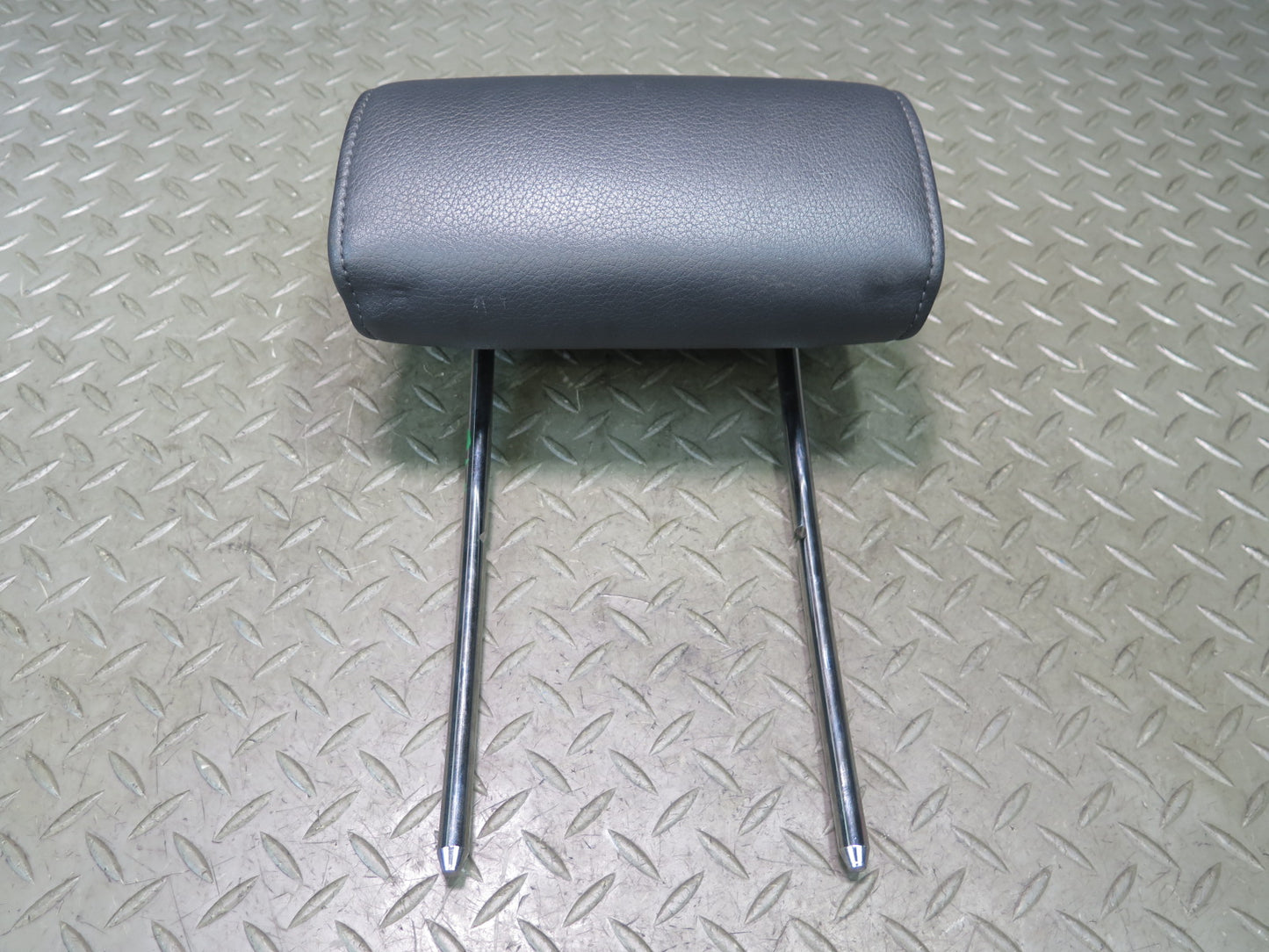 07-15 Audi Q7 4L Rear Second ROW Center Headrest Imitation Leather Black OEM