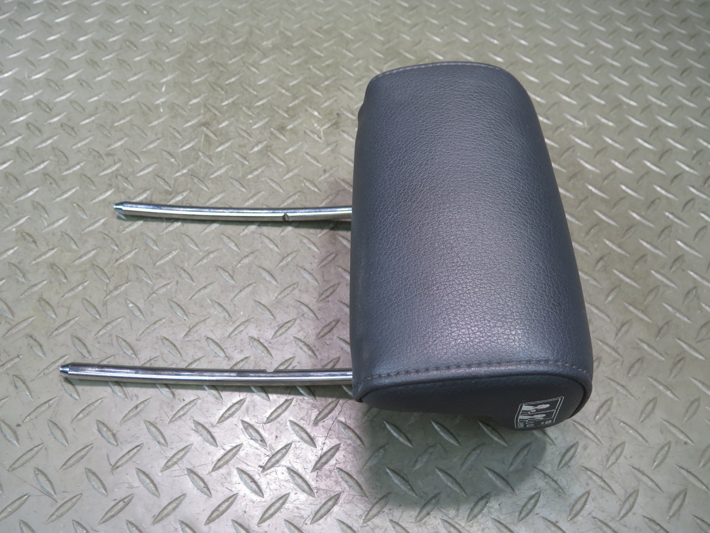07-15 Audi Q7 4L Rear Second ROW Center Headrest Imitation Leather Black OEM