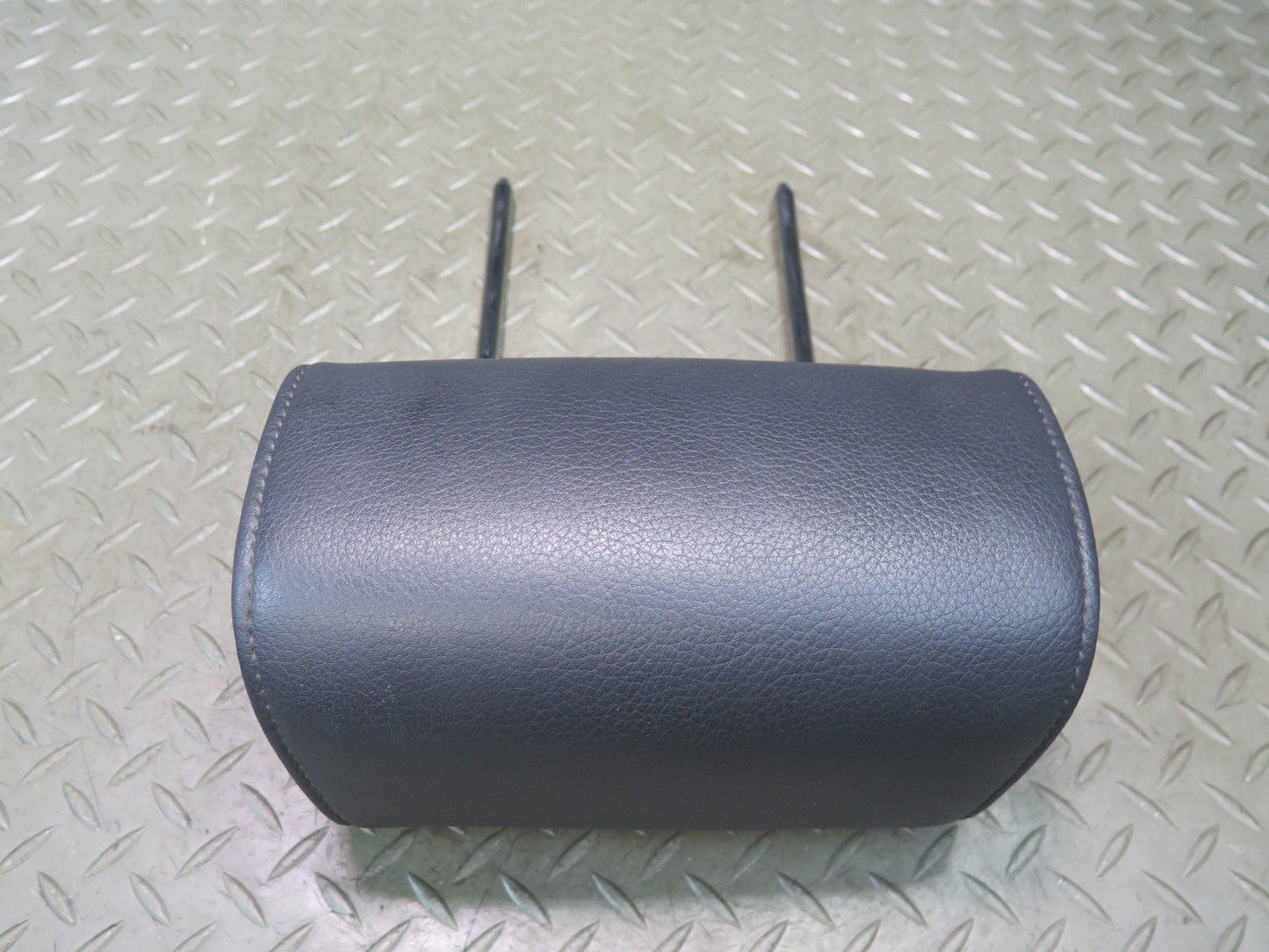 07-15 Audi Q7 4L Rear Second ROW Center Headrest Imitation Leather Black OEM