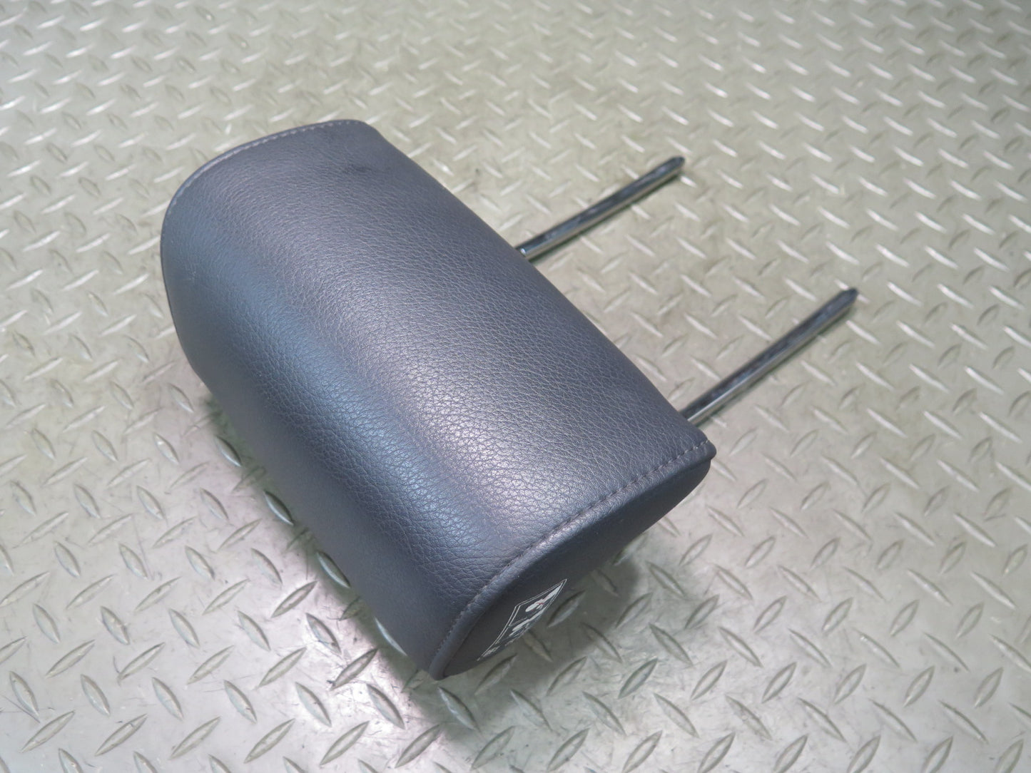 07-15 Audi Q7 4L Rear Second ROW Center Headrest Imitation Leather Black OEM