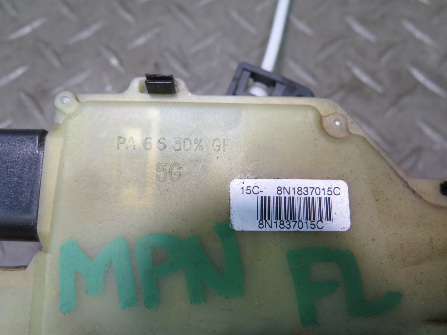 1999-2005 Porsche 911 996 Left Driver Side Door Lock Latch Actuator