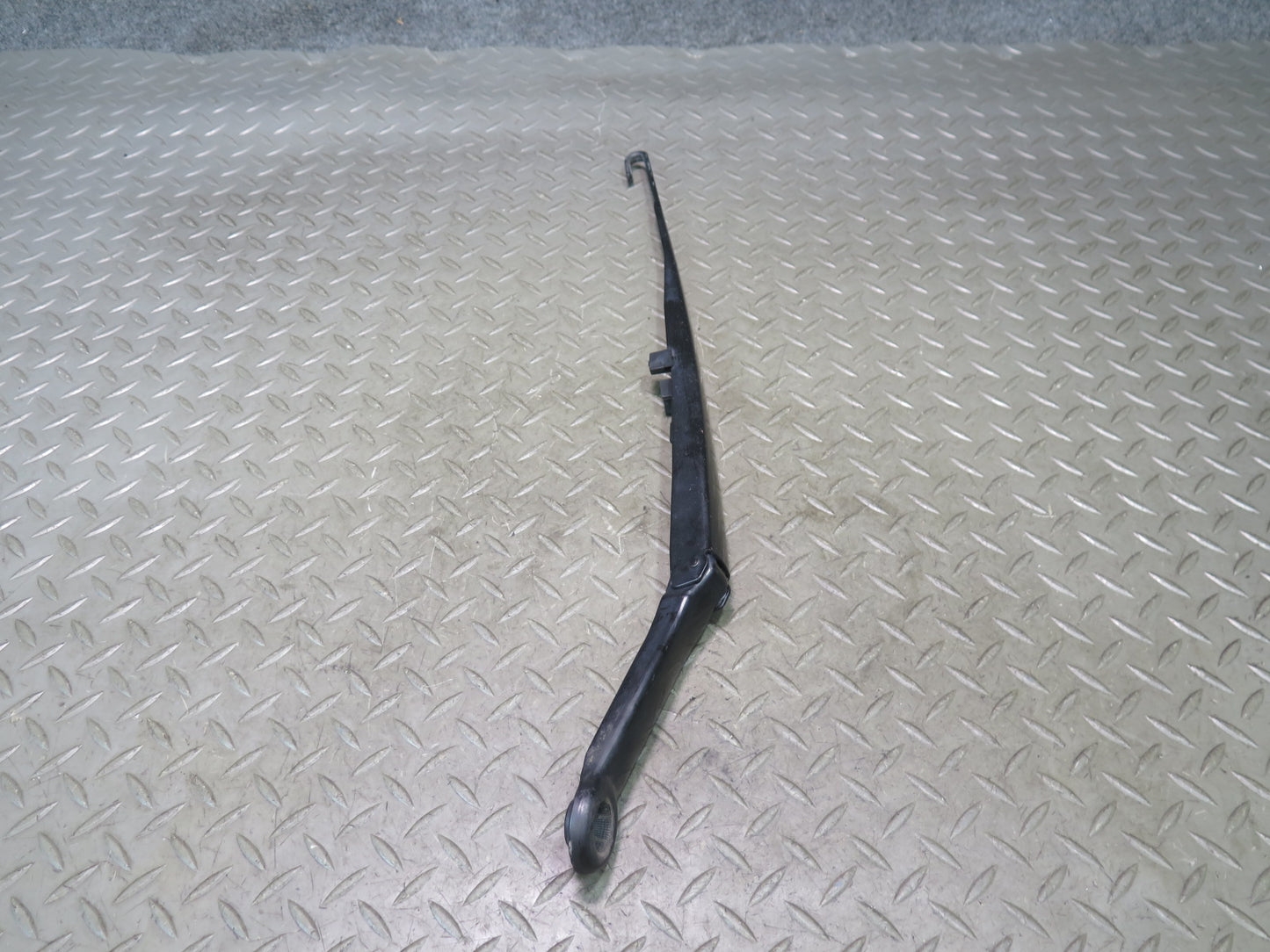 01-06 BMW E46 330ci Coupe Convertible Left & Right Windshield Wiper Arm Set OEM