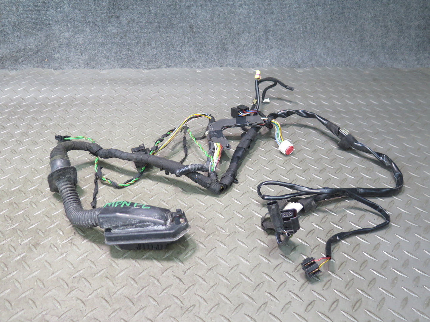 1999-2005 Porsche 911 Carrera 996 Left & Right Door Wire Wiring Harness Set of 2
