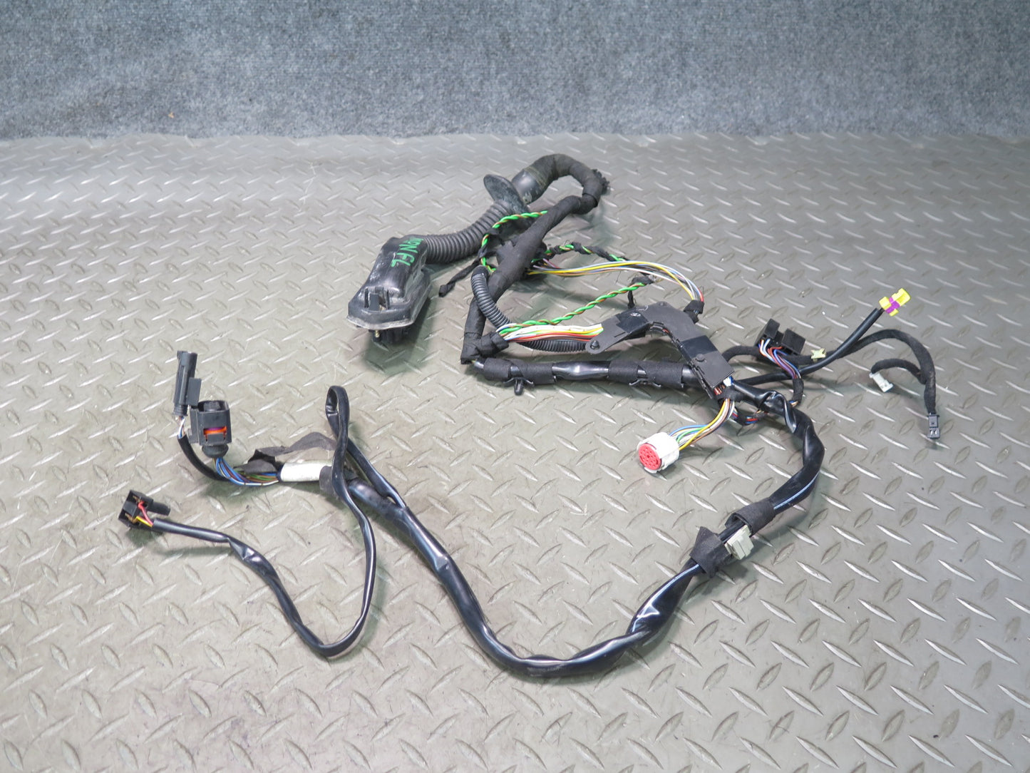 1999-2005 Porsche 911 Carrera 996 Left & Right Door Wire Wiring Harness Set of 2
