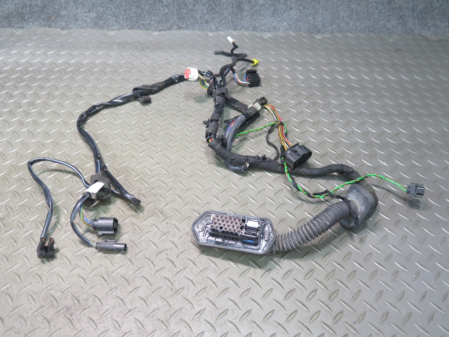 1999-2005 Porsche 911 Carrera 996 Left & Right Door Wire Wiring Harness Set of 2