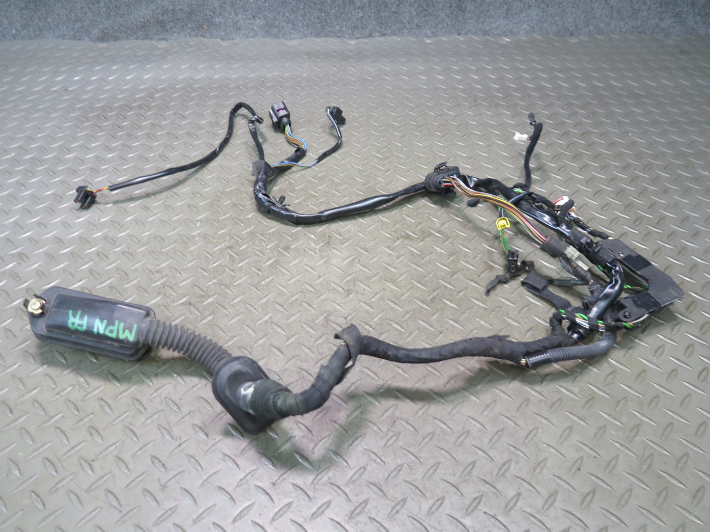 1999-2005 Porsche 911 Carrera 996 Left & Right Door Wire Wiring Harness Set of 2
