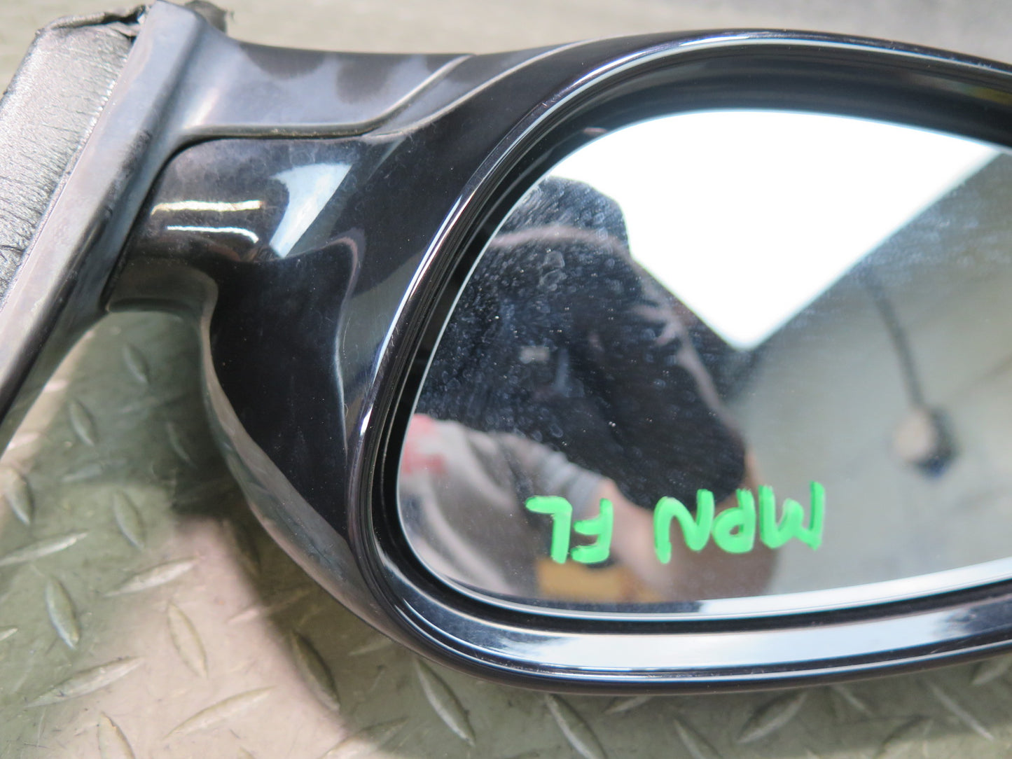 1999-2005 Porsche 911 Carrera 996 Left Side Door Side View Heated Power Mirror