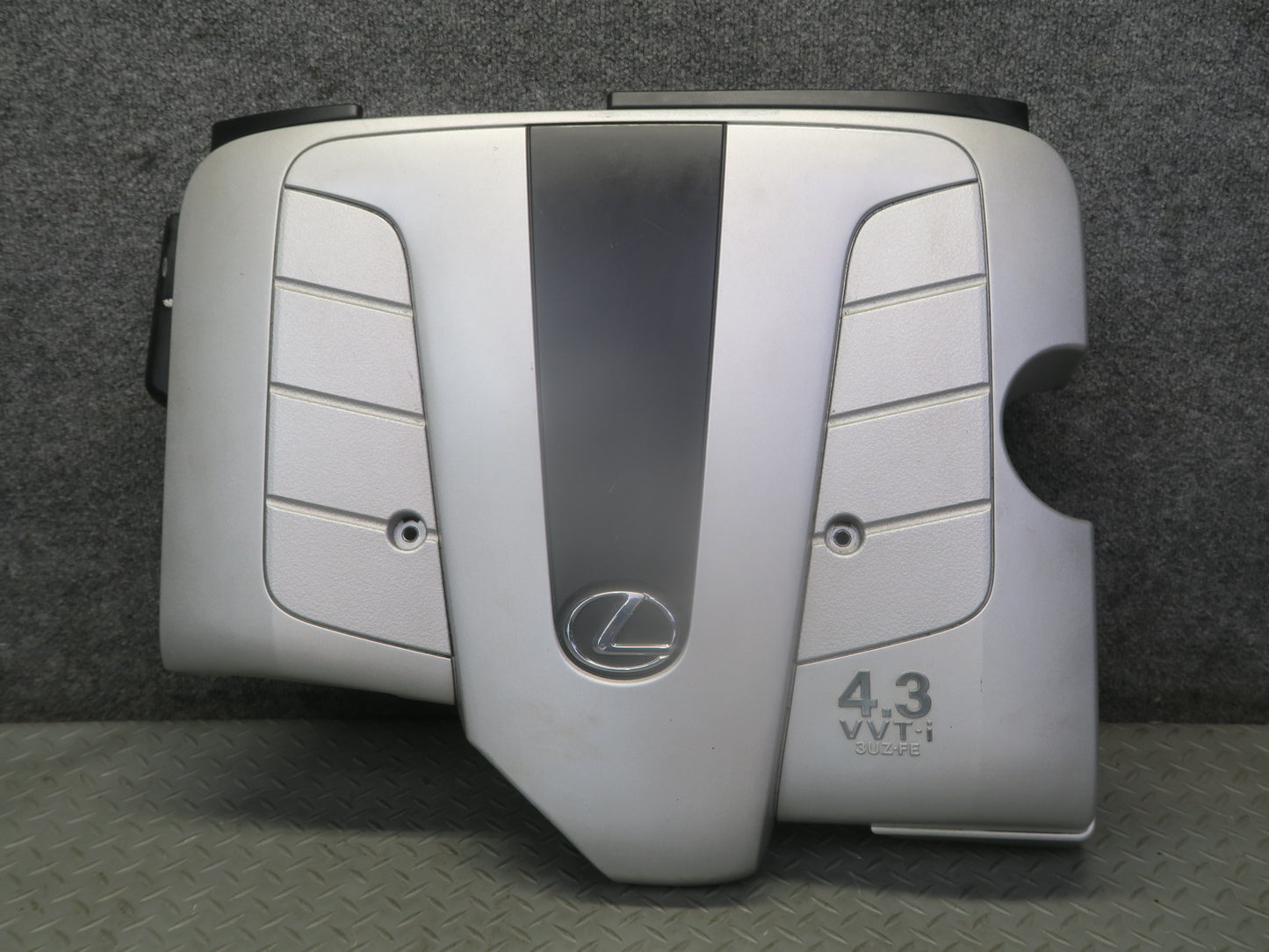 01-06 Lexus UCF30L LS430 Engine Motor Upper Trim Cover Panel 11209-50140 OEM