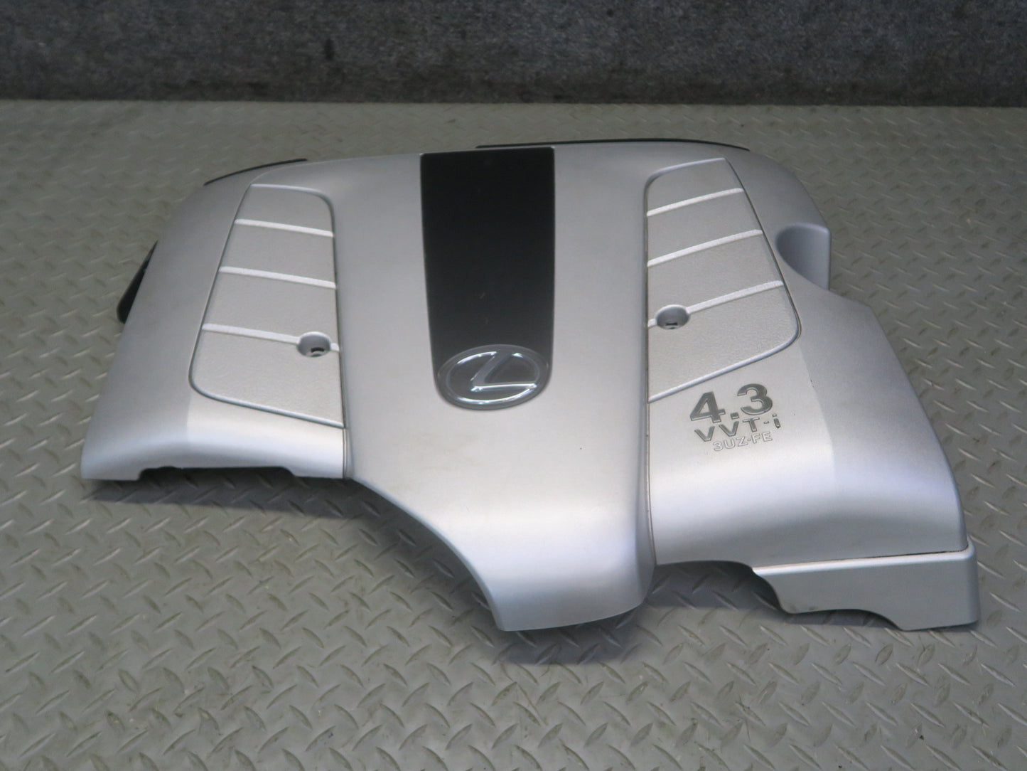 01-06 Lexus UCF30L LS430 Engine Motor Upper Trim Cover Panel 11209-50140 OEM