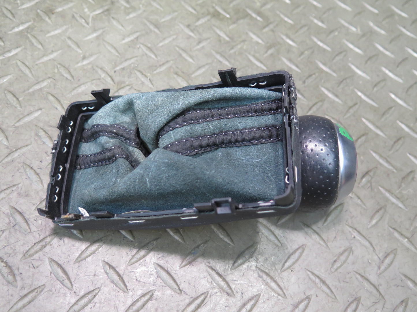 13-15 Audi RS5 8F7 Automatic Transmission Shifter Boot w Knob OEM
