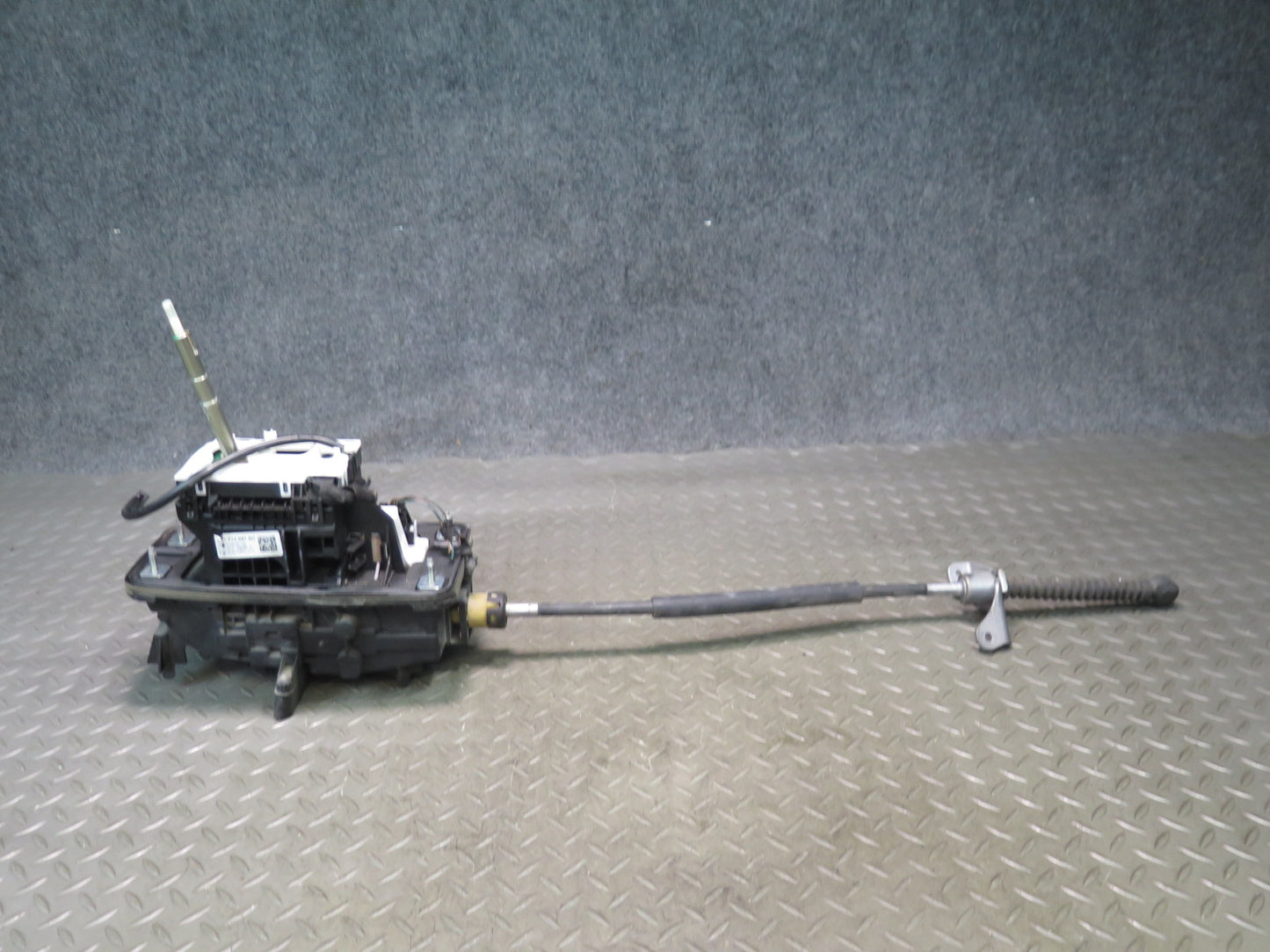 13-15 Audi RS5 8F7 A/T Automatic Transmission Gear Shifter Selector w Cable OEM